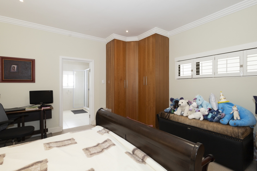 4 Bedroom Property for Sale in West Beach Eastern Cape